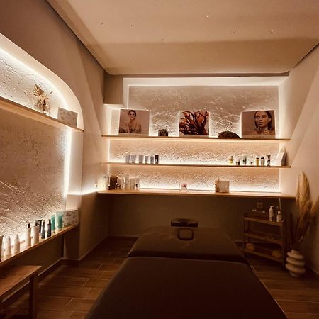 Spongia Hotel Suites & Spa Myrties Ngoại thất bức ảnh